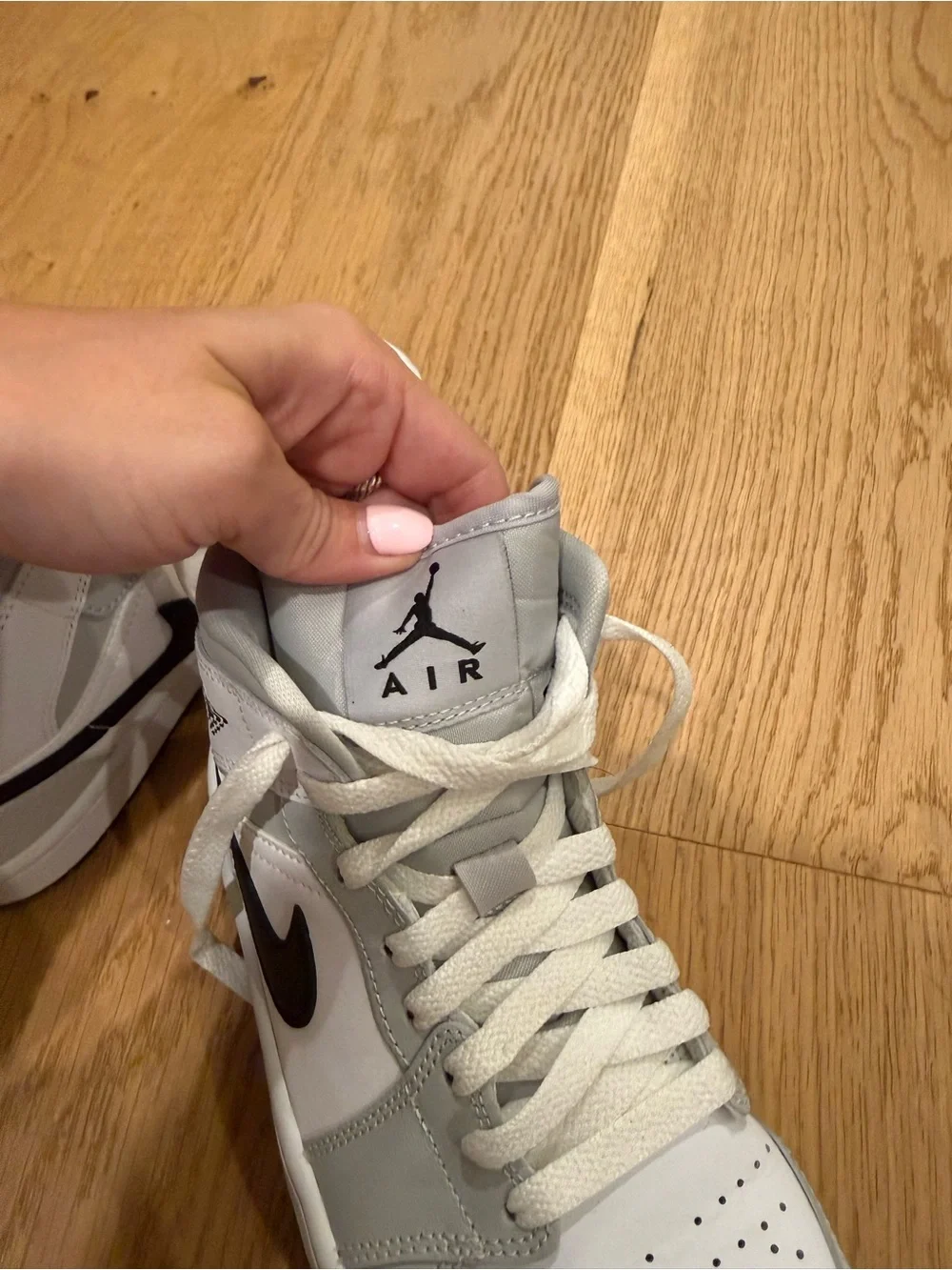 Womens Air Jordan 1 Mid Grey Fog